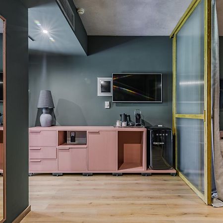 Oniropetra Boutique Hotel Karpeníszi Kültér fotó