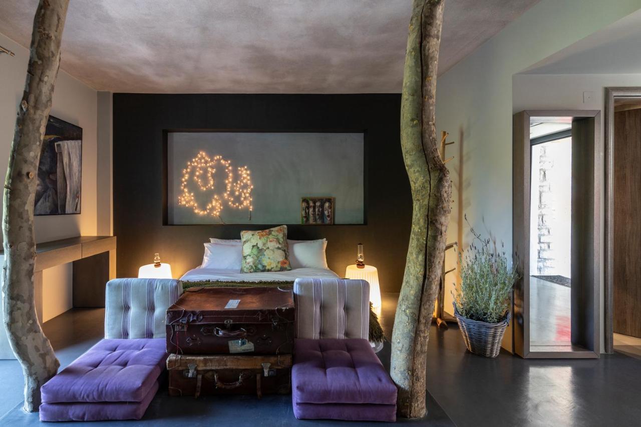 Oniropetra Boutique Hotel Karpeníszi Kültér fotó