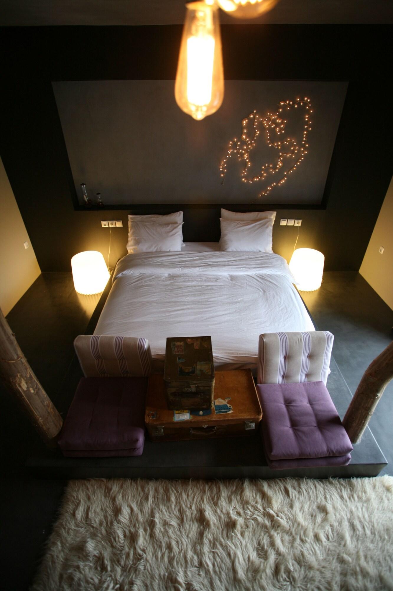 Oniropetra Boutique Hotel Karpeníszi Kültér fotó