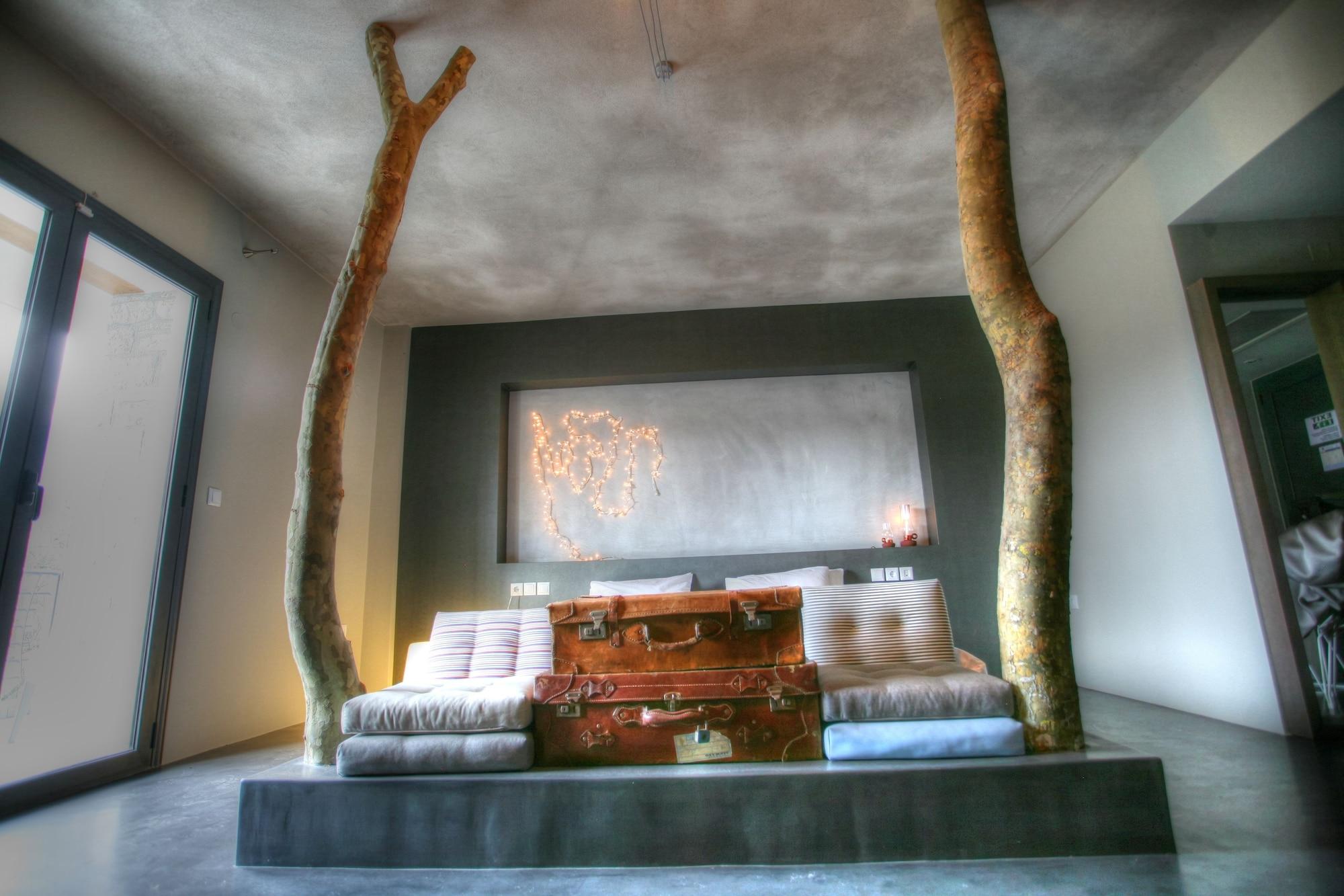 Oniropetra Boutique Hotel Karpeníszi Kültér fotó