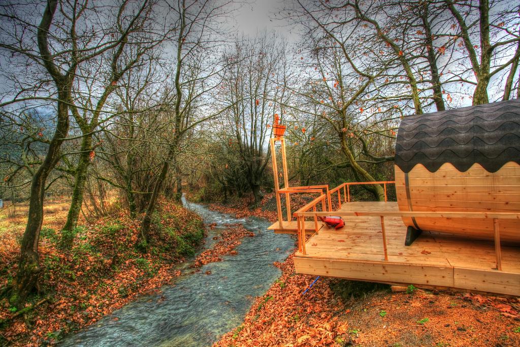 Oniropetra Boutique Hotel Karpeníszi Kültér fotó