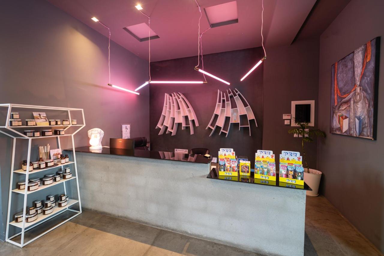 Oniropetra Boutique Hotel Karpeníszi Kültér fotó